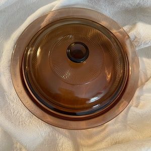 Vision 1 qt Amber Pot With Lid